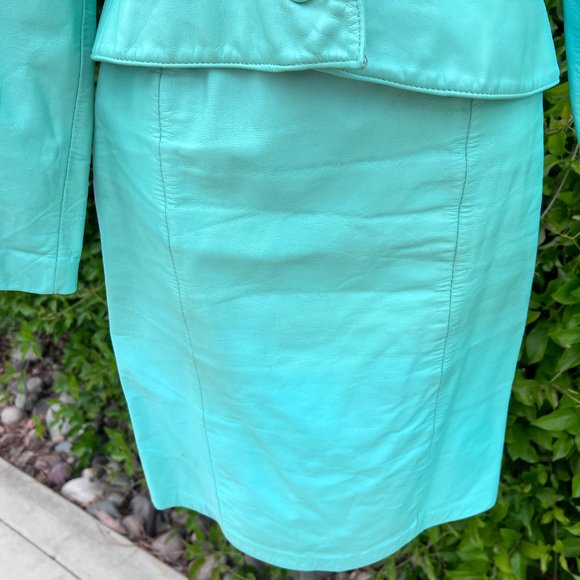 80's Mint Green Leather Jacket & Skirt - Size 10 & 4- Wilsons Suede & Leather - Picture 4 of 14